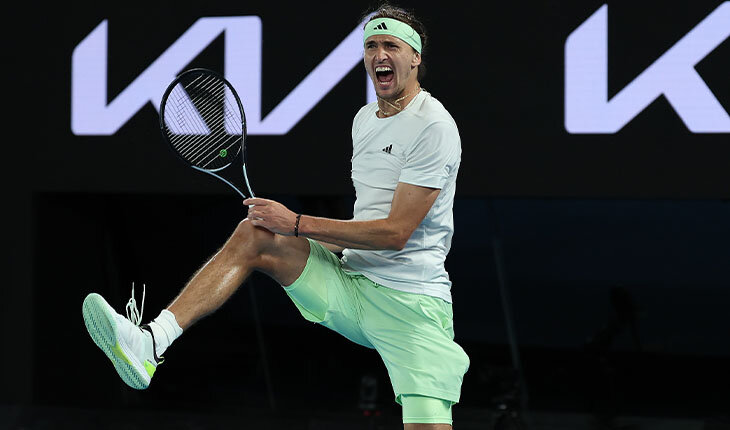 Зверев вдруг выбил Алькараса с Australian Open. Как?