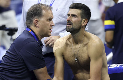 Джокович в слезах: вылет в 1-м круге US Open, боль в спине
