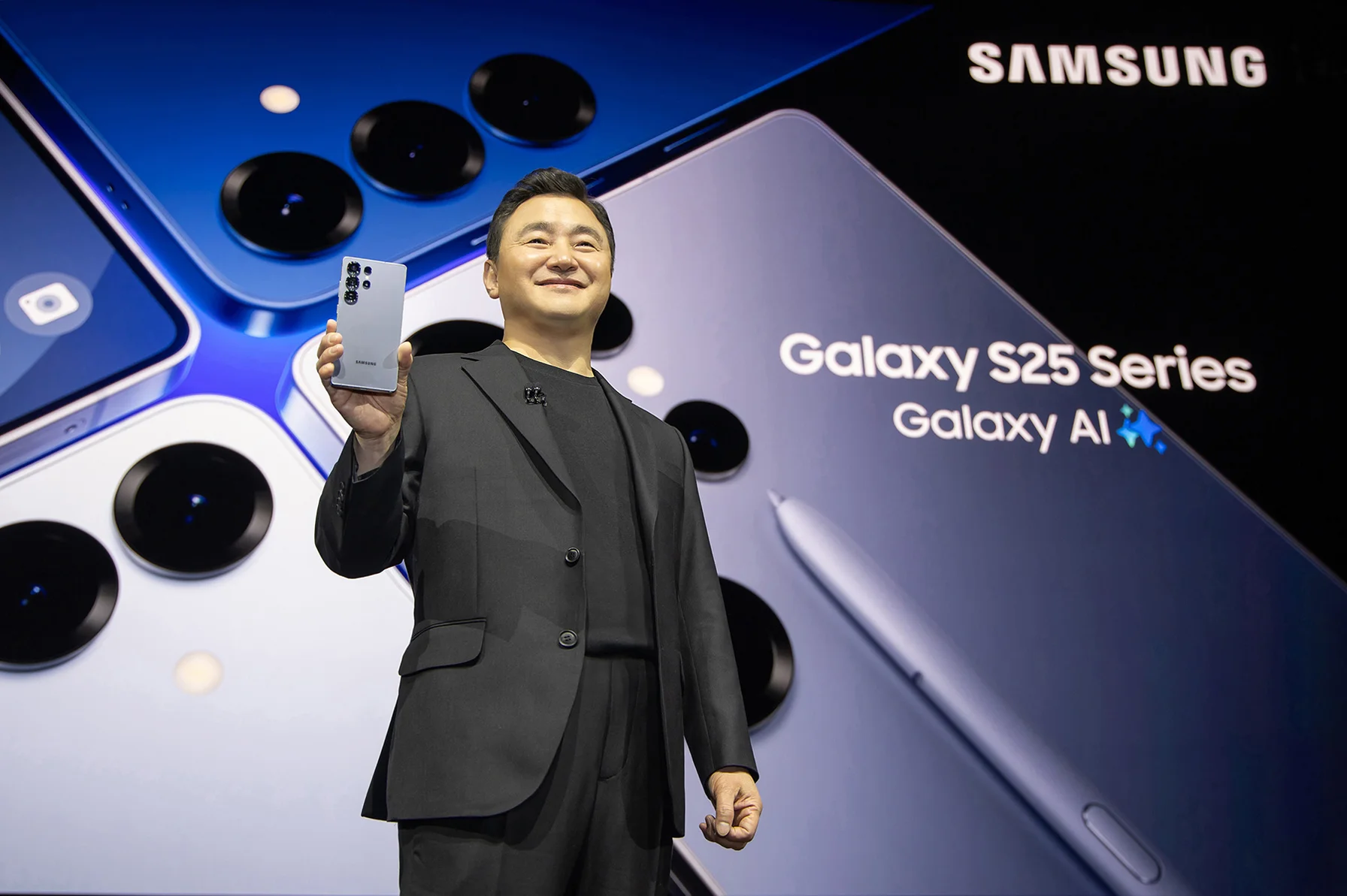 Samsung представила линейку Galaxy S25. Смартфоны получили топовый чип и больше памяти