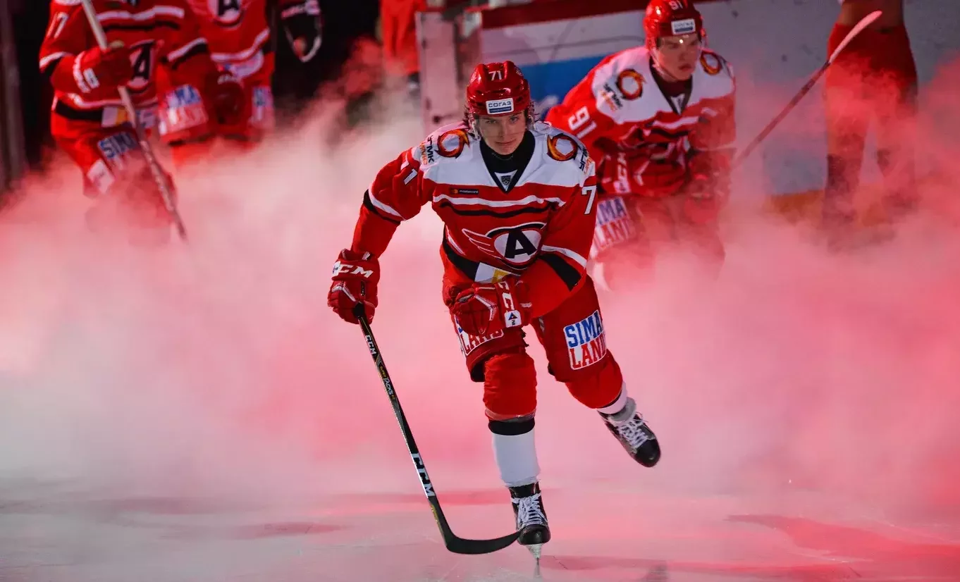 Форвард Максим Рассейкин: «Хочется выиграть Кубок Гагарина»