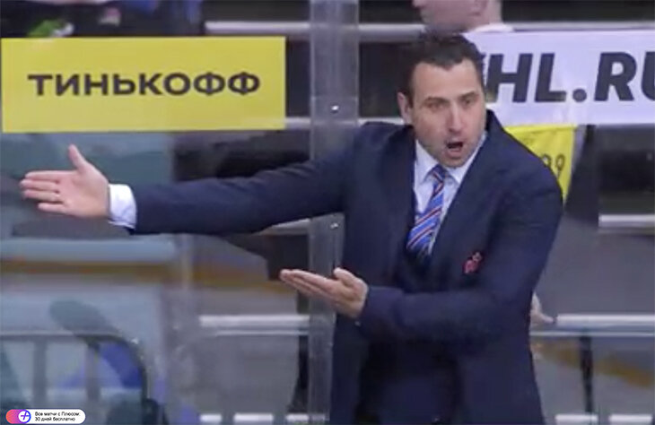 Ротенберг схватил удаление за споры и оставил СКА втроем. Сразу пропустили