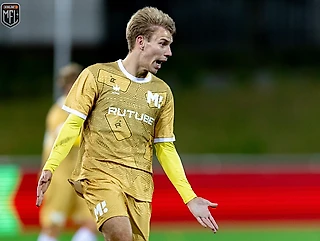 «Балтика» смотрит нападающего из команды Генича – второй раз за осень!