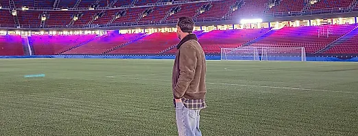 «Надеюсь, я вернусь. Не только для прощания». Месси – снова на «Камп Ноу» 💔