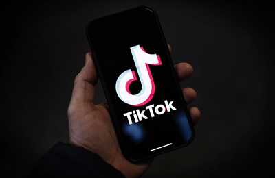 Как выложить видео в TikTok: все способы