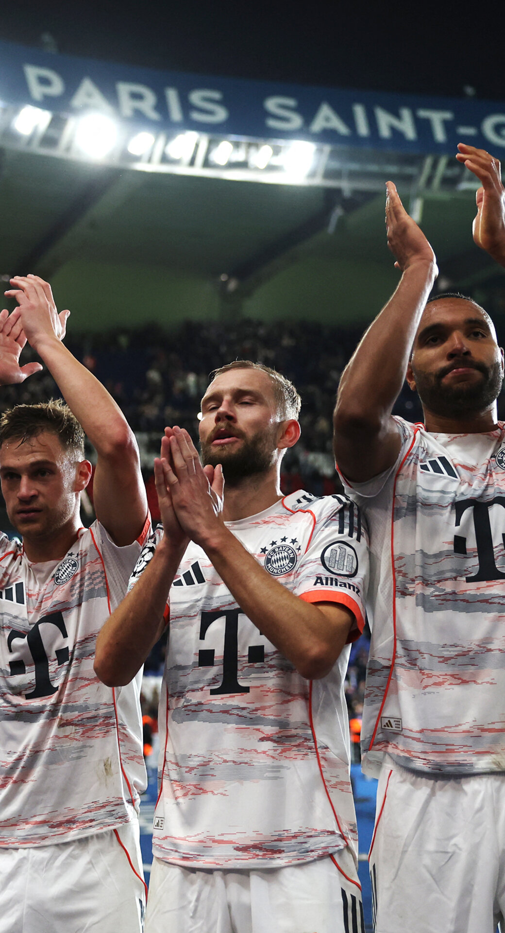 От самого интенсивного прессинга в мире до автобуса. Как «Бавария» победила «ПСЖ»