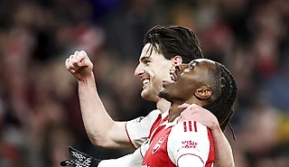 «Челси» – «Арсенал» на вершине АПЛ, «Барса» и «Ливерпуль» после разгромов. Что смотрим в топ-лигах?