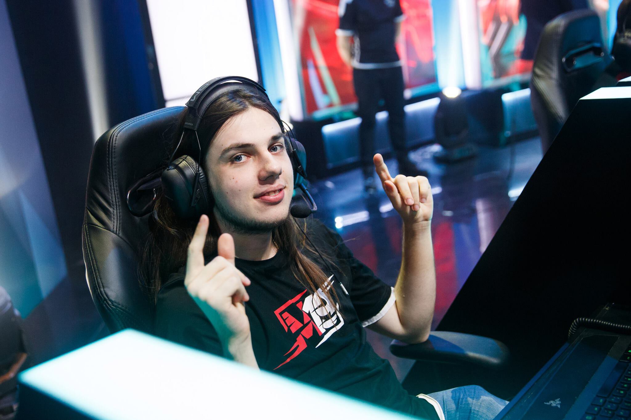 Twitch тоже должен ундециллион рублей? Платформа оспорит штраф за блокировку российского стримера