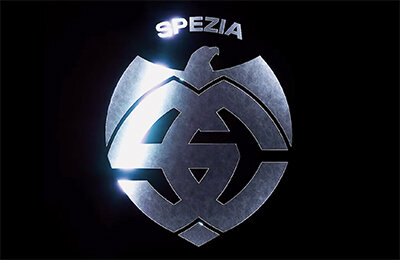 «Похоже на нацистский символ». В Италии возмущены новой эмблемой «Специи»