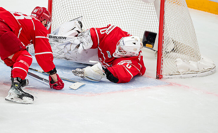 Волшебное дерби для вратаря «Спартака» Николаева: сотворил сэйв сезона и установил личный рекорд