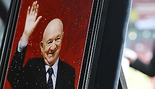 Простились с Никитой Симоняном. Футбольного отца проводили на стадионе «Спартака»