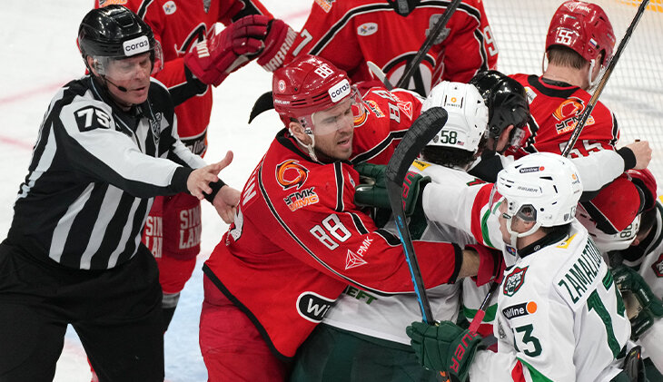 Фотография поста в ленте «Автомобилист» и «Ак Барс» отыграли 83 минуты. Закончили автоголом и оскорблениями