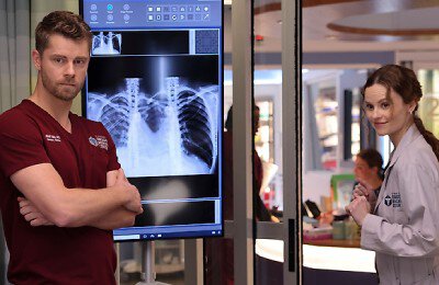 Медики Чикаго, Сериалы