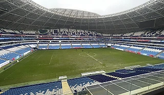 «Крылья» и «Зенит» все-таки сыграют в Самаре. Несмотря на грустный газон