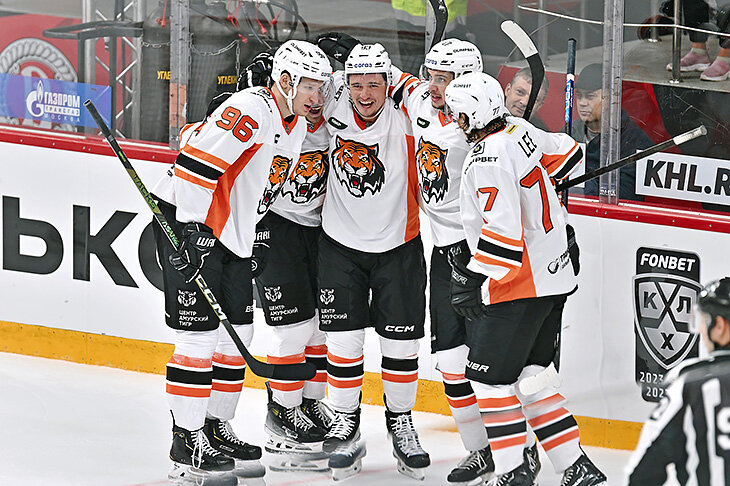 «Амур» – новый топ-клуб КХЛ? Не смейтесь: заманили деньгами лидеров «Спартака» и «Авангарда», ждут Кубок Гагарина через 3 года