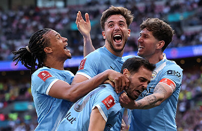 Саутгемптон, Нико Гонсалес, Арсенал, премьер-лига Англия, Кубок Англии, Манчестер Сити, Пеп Гвардиола, Жереми Доку, болельщики