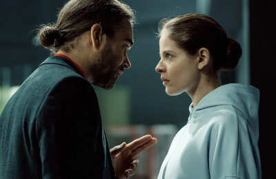 На льду, Российские сериалы