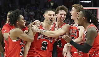 «Буллз» спасли безнадежную концовку: отыграли «-4» за 13 секунд