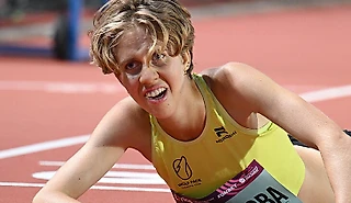 Наша бегунья потеряла сознание на ЧР: шла на рекорд, упала до финиша – но победила