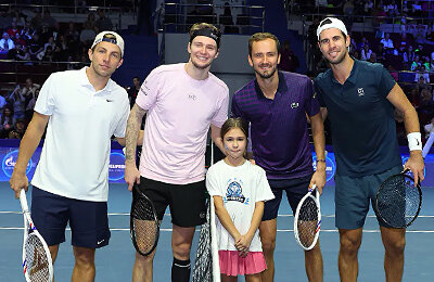 «Некоторым игрокам грозили: за приезд потеряют спонсорство». Как живет единственный международный турнир по теннису в России