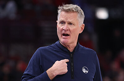 «Джимми – это не проблема». Владелец «Уорриорс» жалуется фанам на Стива Керра