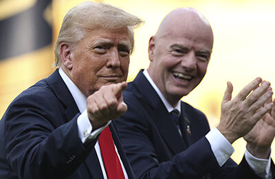 Трамп получит Премию мира – от ФИФА. Что за подарок от друга Инфантино?