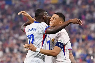 Мбаппе и Коло-Муани – соседи из Бонди сделали первый гол Франции на Евро с игры. Парижские пригороды – сила сборной