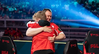 Снова финал Mouz и Vitality. Прогноз Кибера на 25 мая