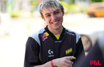 Aurora, BetBoom Team, PGL Wallachia, Virtus.pro, Team Spirit, NAVI, Gaimin Gladiators, Team Liquid