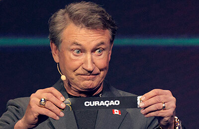 Гретцки высмеяли за жеребьевку ЧМ. Он ошибся в названиях нескольких стран