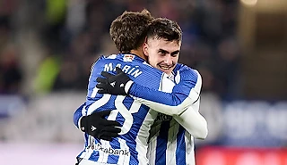 Гол с центра поля в Ла Лиге! Хит партнера Захаряна по «Сосьедаду»