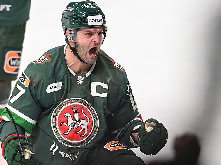 Теперь Радулов – третий бомбардир в истории КХЛ. Помог Шипачев, который сам догоняет лидера