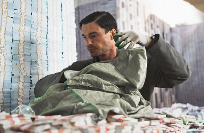 Сериалы, Чужие деньги