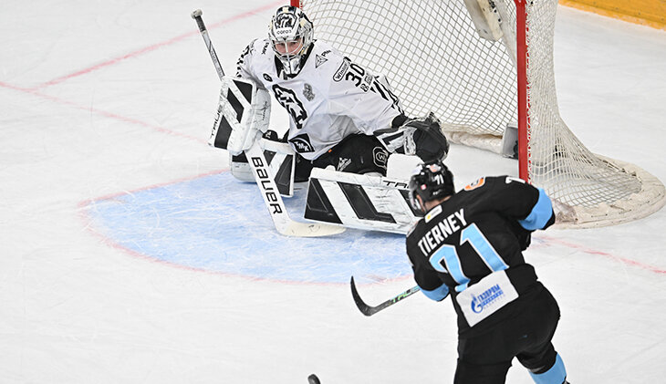 Фотография поста в ленте Глупый привоз вратаря «Трактора» – уже при 0:5. Это его первый матч в КХЛ за пять лет