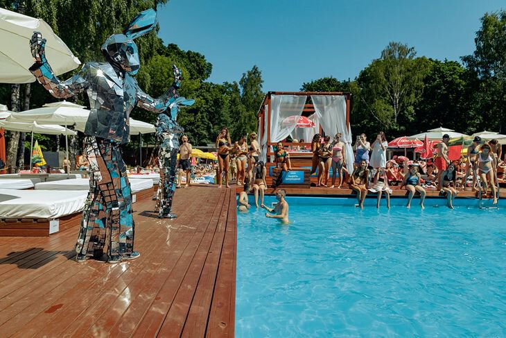 Путешествия и отдых