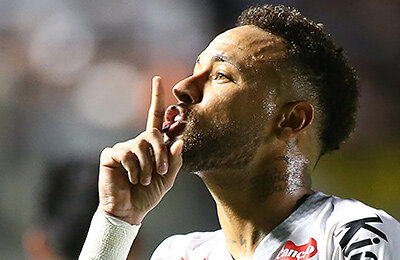 «Сложно быть мной: терпеть и выносить вас всех». Неймар пропустил матч в ДР сестры – и вскипел