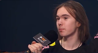 Донк постоянно говорит «21». А что это значит?
