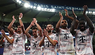 От самого интенсивного прессинга в мире до автобуса. Как «Бавария» победила «ПСЖ»