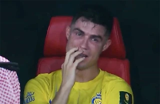 Роналду опять проиграл трофей в Саудовской Аравии – и очень плакал