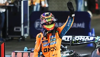 Пиастри вцепился в последний шанс на титул «Ф-1»: выиграл спринт и поул в Катаре