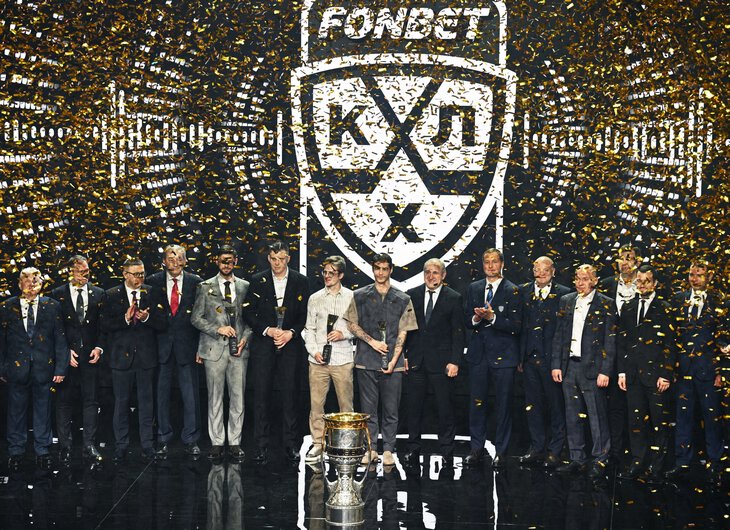 Закрытие сезона КХЛ: Разин помирился с арбитром, Исаев – лучший вратарь, Набоков получил «Ниву»