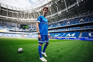 Блогер Влад Бумага – болельщик московского «Динамо». Благодаря А4 дети ходят на футбол