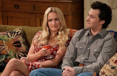 Первый брак Джорджи и Мэнди, Сериалы, Трейлеры фильмов