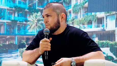 Хабибу досталось за критику женских ММА. Справедливо?