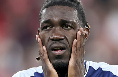 Сборная Мали по футболу, происшествия, Тоттенхэм, Лига чемпионов УЕФА, премьер-лига Англия, Эндж Постекоглу, Ив Биссума