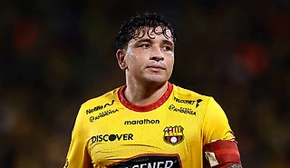 Застрелили экс-игрока эквадорской «Барсы» и его жену. На глазах матери