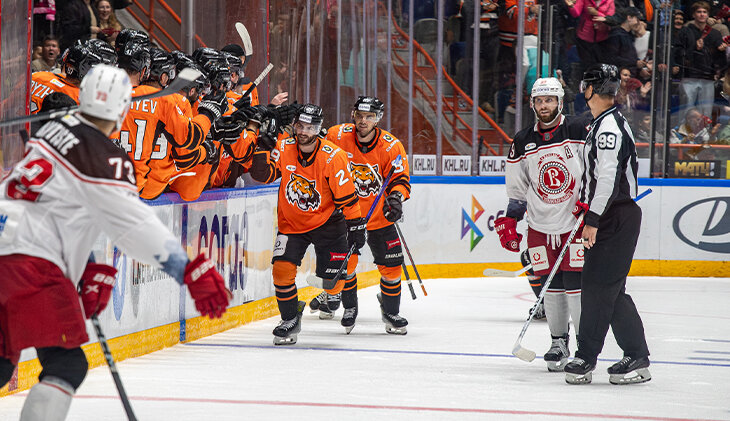 Уникальный случай в хоккее: дубль в одном меньшинстве! Игрок забивает при 4х5 еще с МЧМ