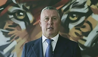 «Подумал, что мне выпить – кофе или водки?» Александр Могильный – в Зале хоккейной славы!