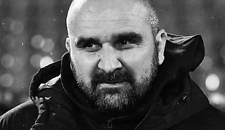 Тренер умер прямо во время матча. Кошмар в Сербии