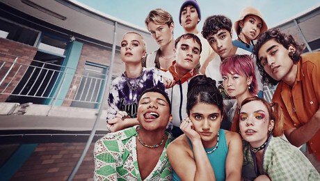 Сериалы, Трейлеры фильмов, Календарь выхода кино и сериалов, Школа разбитых сердец, Netflix