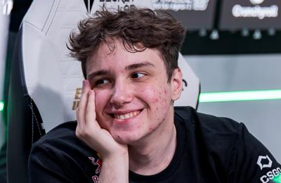 Патч 7.39, Денис «Larl» Сигитов